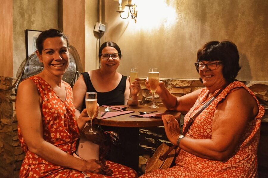 Barcelona: Tapas Walking Tour with Food, Wine, and History