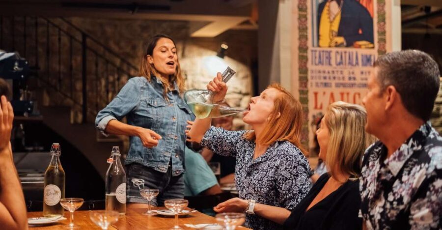 Barcelona: Tapas & Wine Private Walking Tour with Local Food - Discovering the Neighborhoods: El Born and Gothic