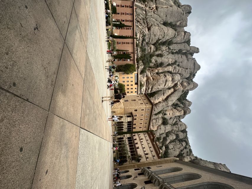 Barcelona to Montserrat day trip - Practical Tips for Your Visit