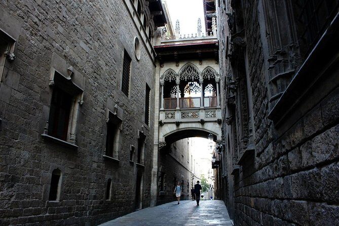Barcelona Tour with Tapas: Historic Quarters Private Tour (3 Hours) - The Real Value of This Experience