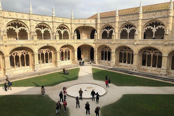 Belem and Jeronimos Monastery Guided Small Group Walking Tour - Practical Tips for the Tour