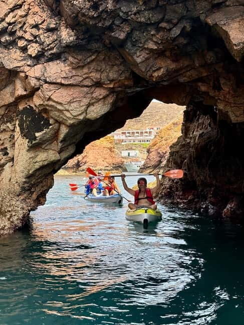 Berlenga Island: Kayak Tour and Glass-bottom Boat Trip - What’s Included and What’s Not