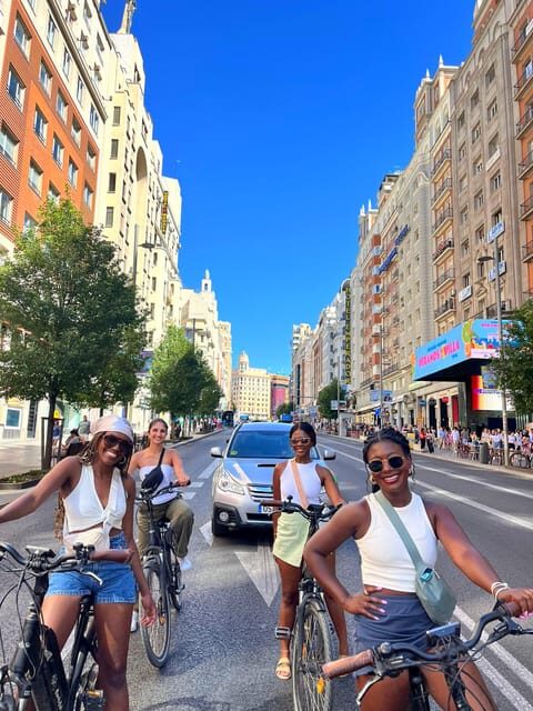 Best of Madrid: 3-Hour Guided Bike Tour in Small Groups - What Makes This Tour Special?