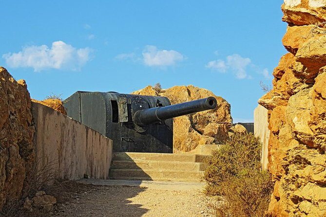 BIG GUNS "Bateria de Castillitos" JEEP WRANGLER (4 Hrs Max 4 PPL) - The Value of This Tour