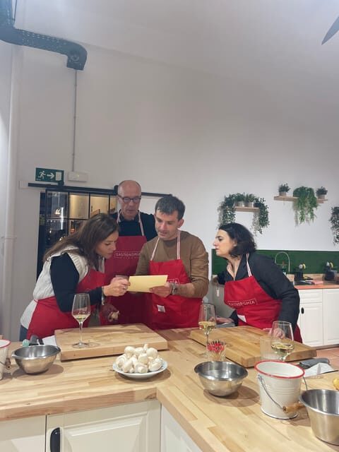 Bilbao: Basque Pintxos and Tapas Cooking Class - What Makes This Cooking Class Special?