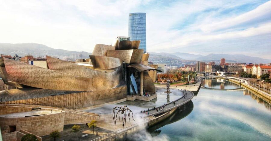 Bilbao: Guggenheim Museum Private Guided Visit - Why It’s Worth Considering