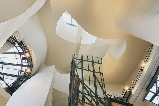 Bilbao Guggenheim Museum Private Tour with Official Tour Guide 100% Personalised - Final Thoughts: Is It Worth It?