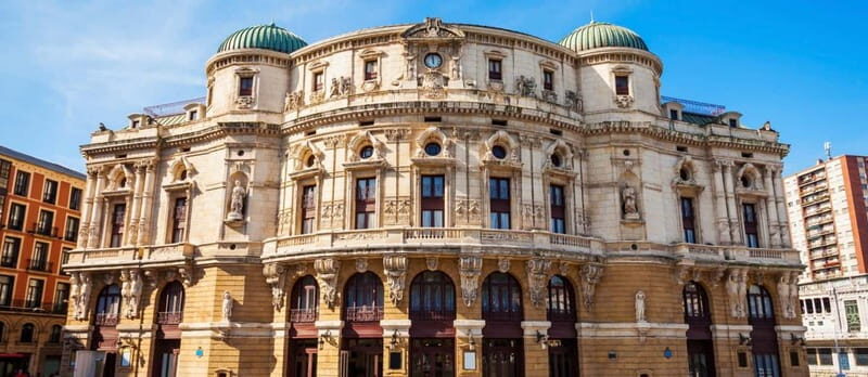 Bilbao: I am a guide who shows the history of the town of Bilbao. - Why This Tour Is Worth Your While