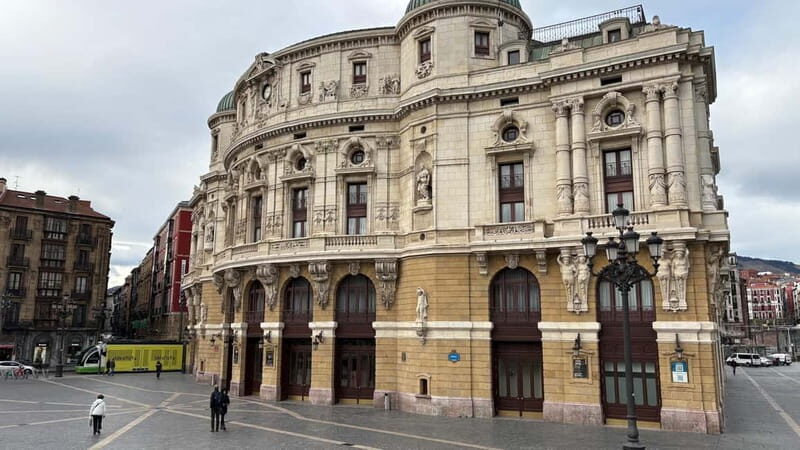 Bilbao: Private walking tour of the old town - A Deep Dive into Bilbao’s Old Town: A Practical Guide