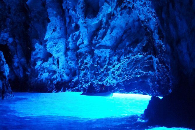 Blue cave and Hvar - 5 Islands speedboat tour from Split - What’s Included and What’s Not
