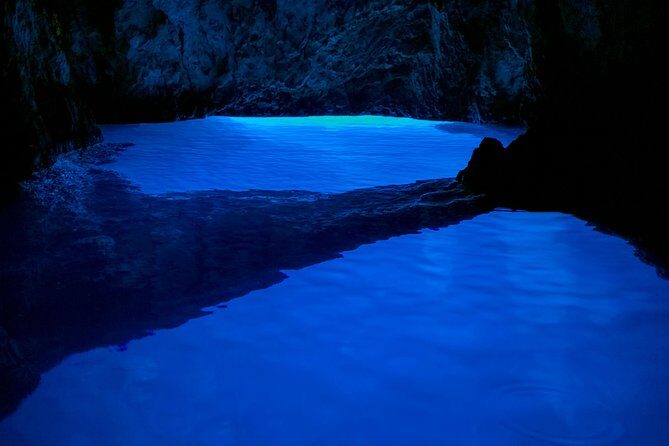 Blue Cave and Pakleni Islands group Tour from Hvar - FAQ