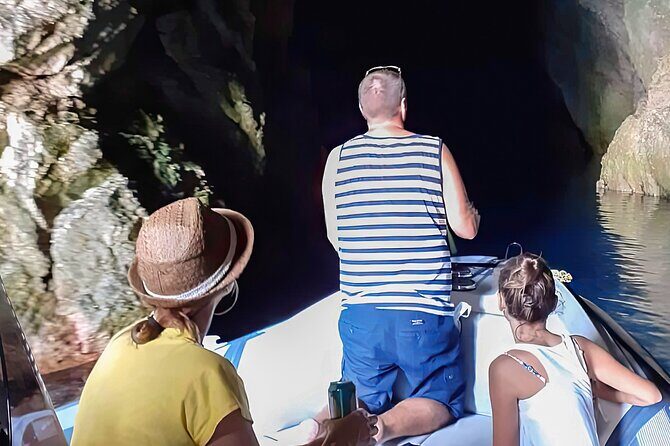 Blue Cave, Hvar Island & Paklenjaci Speedboat Tour from Split - Practical Considerations