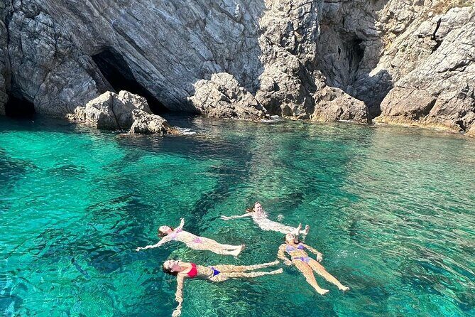 BLUE CAVE&GREEN CAVES /UNJ beach Speedboat tour- WITH DRINKS - The Itinerary Breakdown