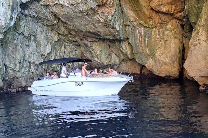 Blue & Green Cave,Sunj beach Small Group Tour with Speedboat - The Experience on the Water