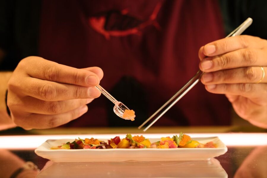 Bluefin Tuna tasting in the most Prestigious Market of Spain - Exploring the Experience: A Closer Look