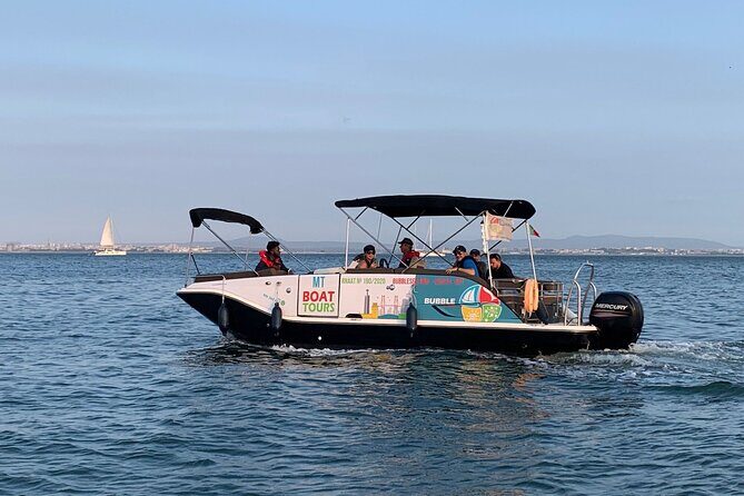 Boat Cruise with Champagne - Who Will Love This Tour?