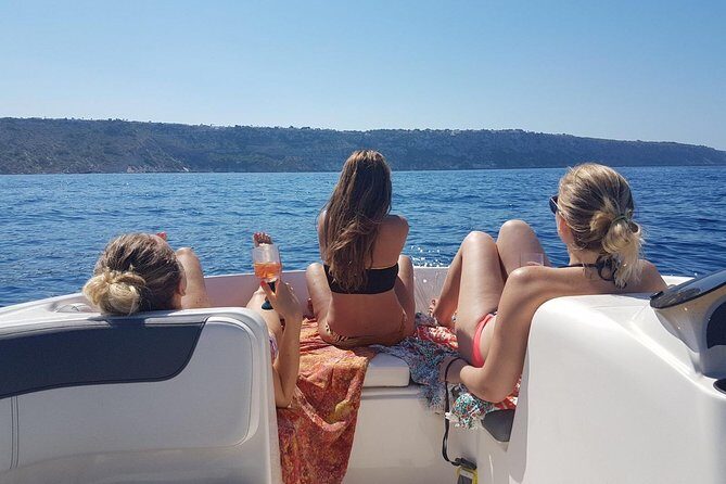 Boat rental without license - B540 'Gaia' (5p) - Can Pastilla - Authentic Experiences and Reviews
