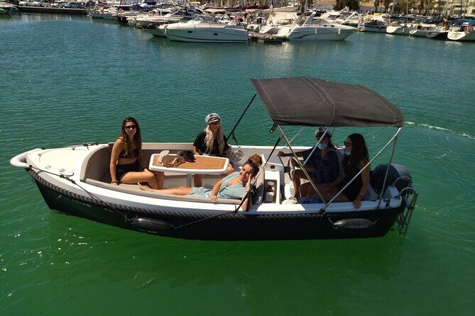 Boat Rental Without License in Benalmádena - A Detailed Look at the Boat Rental Experience in Benalmádena