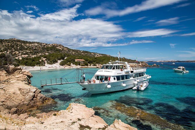 Boat trip La Maddalena Archipelago - Departure from Palau - The Itinerary in Detail