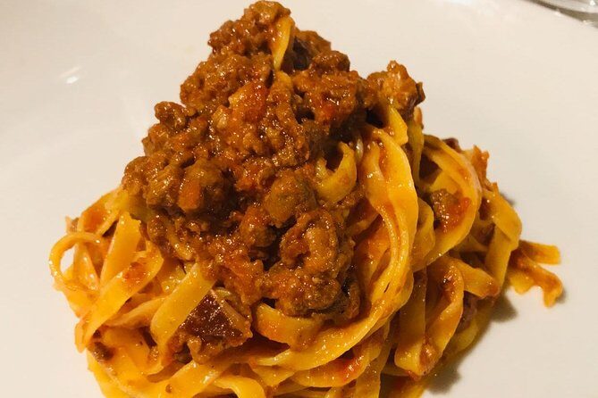 Bologna Food Experience: Factory tours & Family-Style Lunch - Who Will Love This Tour?