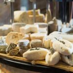 Bordeaux Sweet & Savory Food with Wine Tasting Tour - Detailed Breakdown of the Itinerary