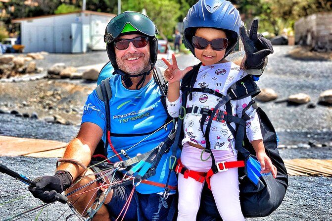 BRONZE tandem paragliding flight in South Tenerife, free pick up - An Authentic Paragliding Experience Over Tenerife