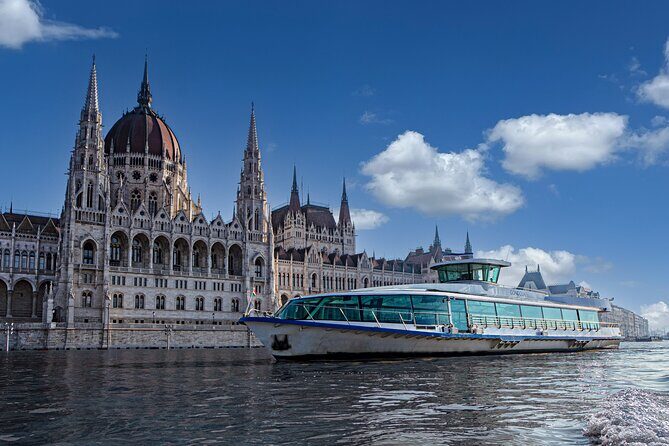 Budapest Danube Sightseeing Cruise with Drink and Audio Guide - Who Will Love This Tour?