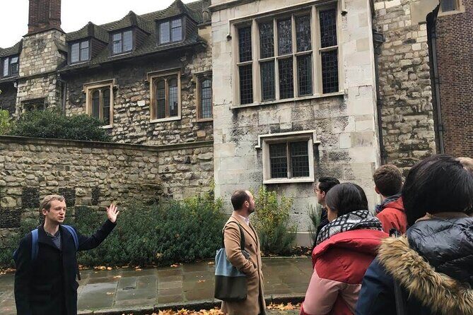 Burnings, Butchery & Black Death: A Walking Tour of London's Bloody Past - The Experience: What It Feels Like