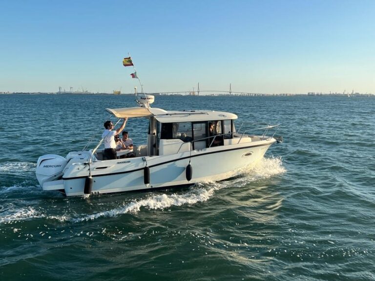 Cadiz Bay: 3 hours tour in a private boat in the Cadiz Bay - Practical Details and Value