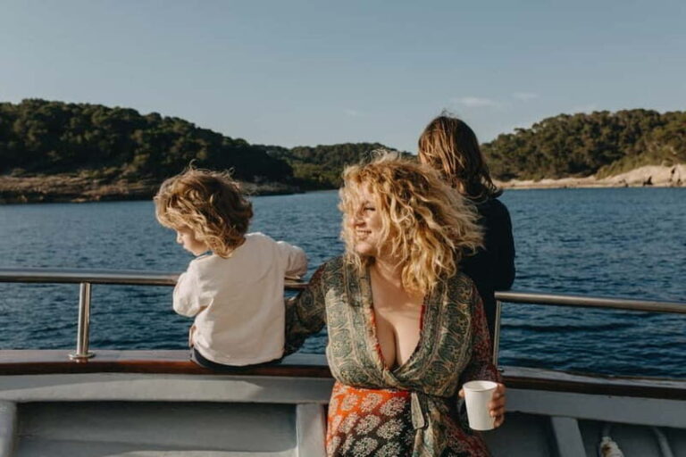 Cala'n Bosc: 3.5-Hour South Coast Sightseeing Boat Trip - Who Will Love This Tour?