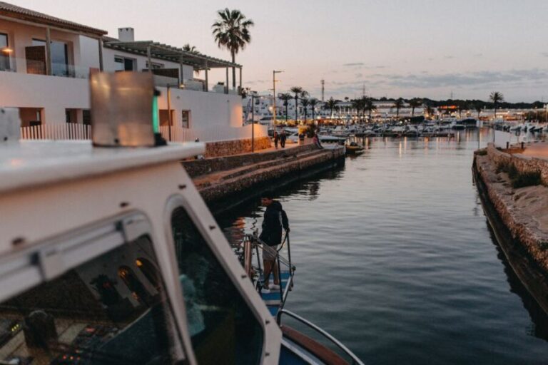 Cala'n Bosch: 2-Hour Sunset Sightseeing Tour - Practical Tips for Your Sunset Cruise