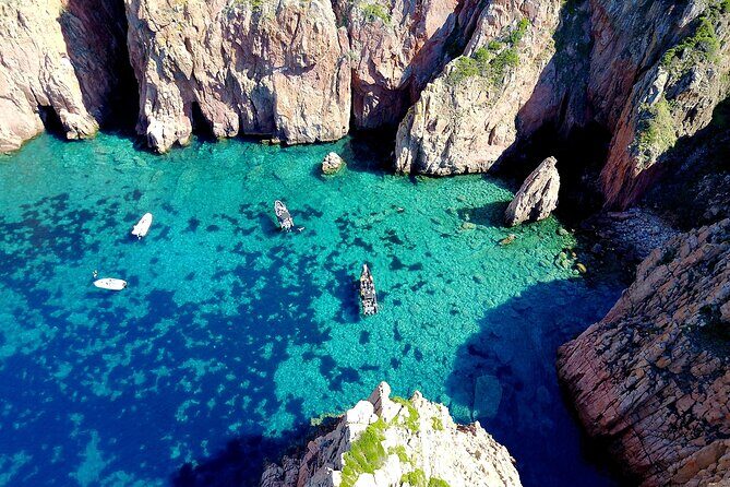 Calanches de Piana cruise from Porto - What to expect on the boat