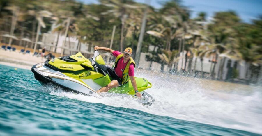 Caleta de Fuste: Jet Ski Circuit Experience - An In-Depth Look at the Jet Ski Circuit Experience