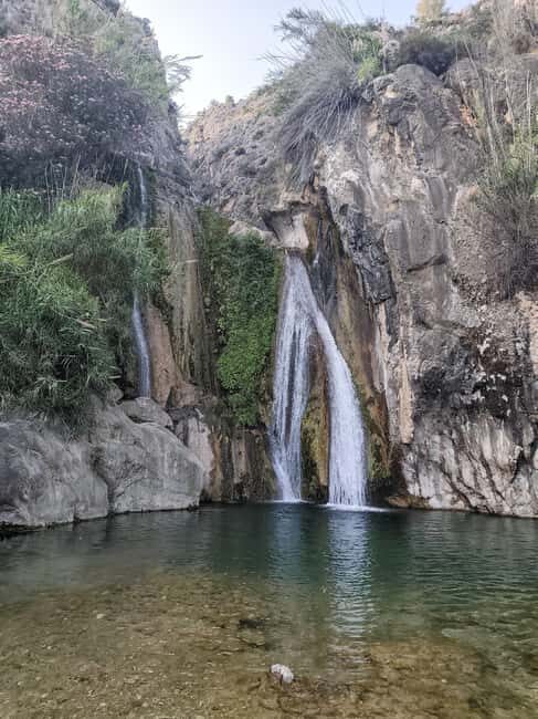 Callosa d'Ensarria: Estret de les Penyes Canyoning Tour