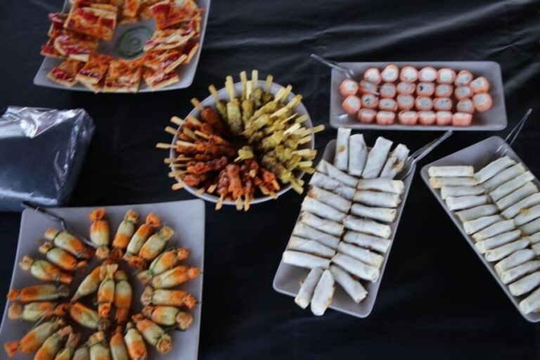 Cambrils: Catamaran Day Cruise with BBQ and Drinks - FAQs