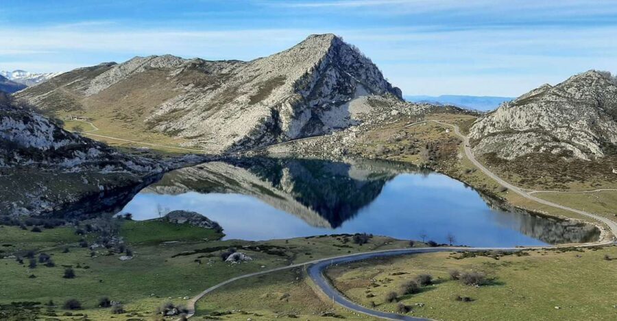 Cangas de Onís: Lakes of Covadonga Guided Tour - Who Will Enjoy This Tour?