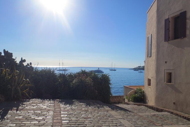 Cannes, Antibes & St Paul de Vence Half Day Shared Tour from Nice - A Thorough Look at the Tour