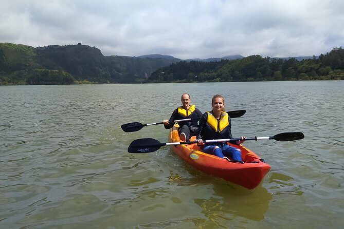 Canoeing at Furnas Lake - FAQ