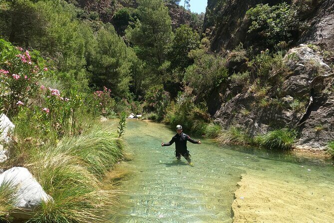 Canyoning in Rio Verde with photos from Granada - Who Should Consider This Tour?