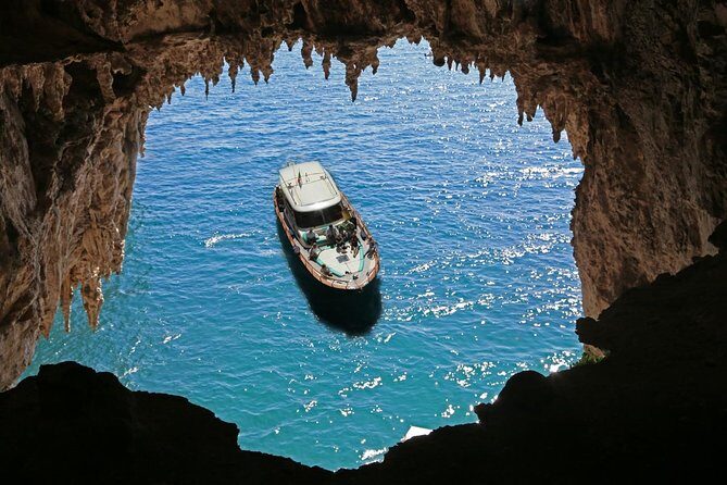Capri Boat Tour from Sorrento: Swim, Grottos & Light Lunch - A Detailed Look at the Tour Experience