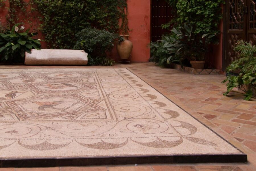 Casa de Salinas Entry Ticket with Audio Guide - Exploring Casa de Salinas: What You Can Expect