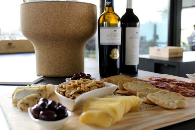 Casa Relvas, Évora - Visit to the Winery with Tasting of 5 wines and Tapas - The Sum Up