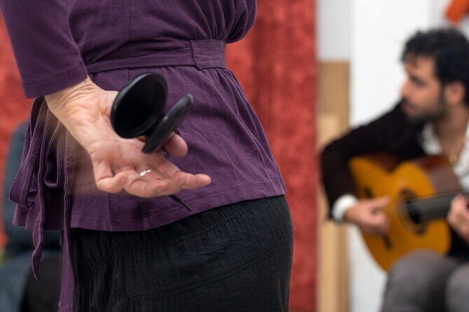 Castanets for Beginners: Introduction Class - Practical Details and Tips for Travelers