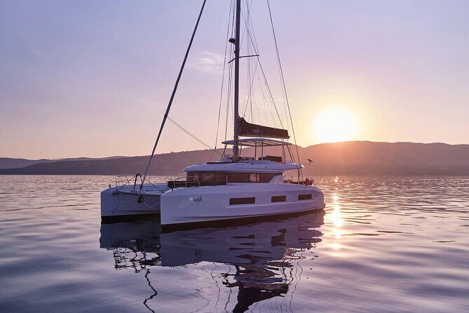 Catamaran Cruise to Dia Island with Meal and Water Activities - The Itinerary in Detail