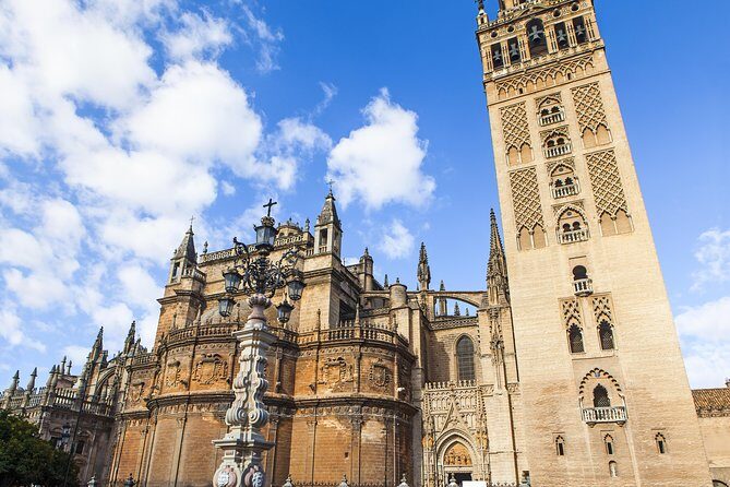 Cathedral, Alcazar and Giralda Guided Tour with Priority Tickets - Who Will Love This Tour?
