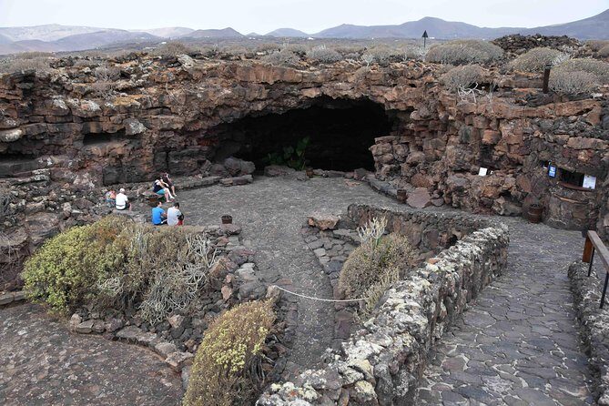 Cesar Manrique Artworks Jameos - FAQ