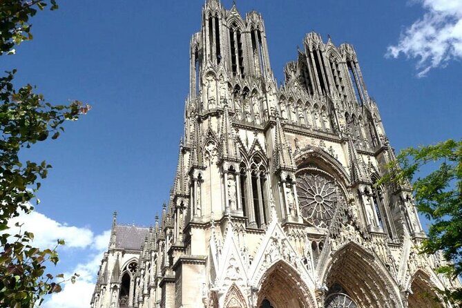 Champagne - Reims: Private tour from Paris by minivan - Who Should Consider This Tour?