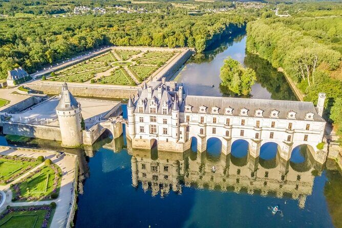 Chenonceau Castle: Private Guided with Ticket - A Thorough Look at the Chenonceau Castle Guided Tour