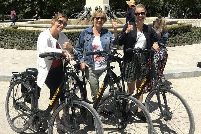 City Bike Rental with Phone Holder and Self Guided Tour - The Sum Up