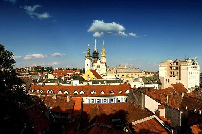 CO2-Offset Arrival Transfer from Zagreb Airport ZAG / Zagreb City - What Sets It Apart?
